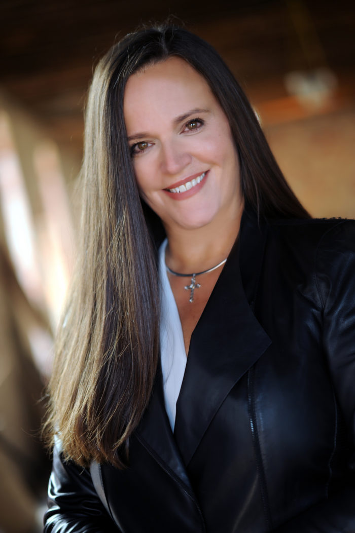 The Close Connection Alli Close